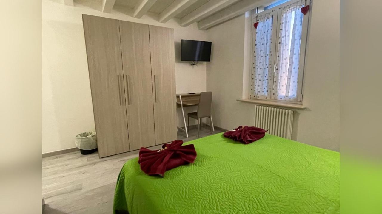 Rooms Vania Verona Bagian luar foto