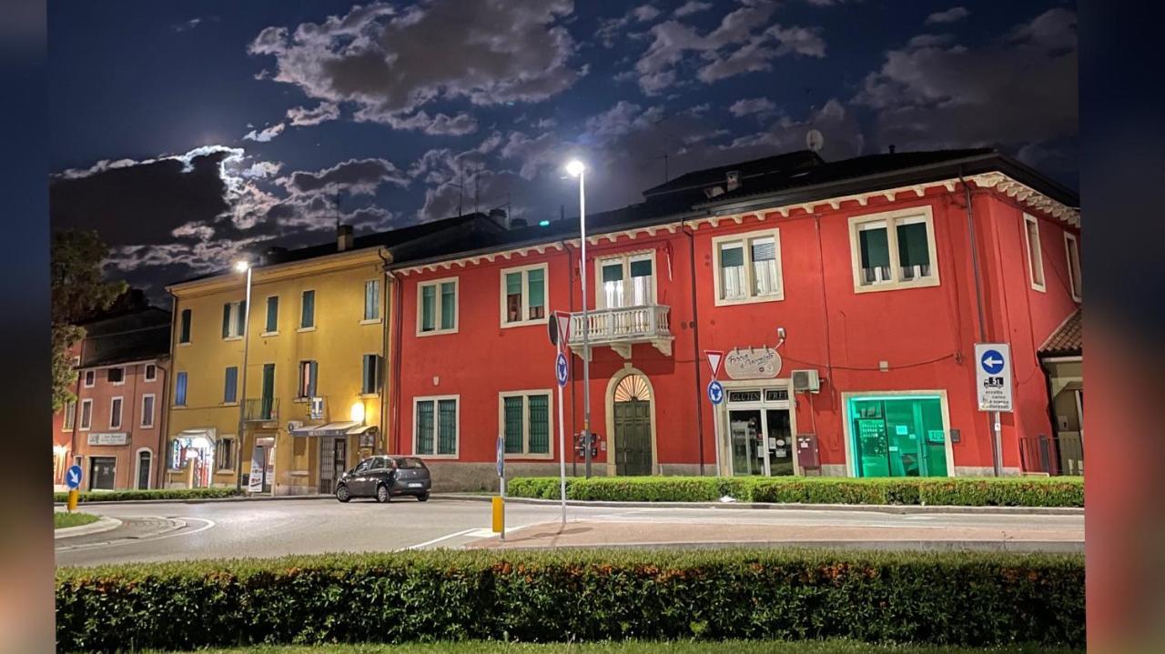 Rooms Vania Verona Bagian luar foto